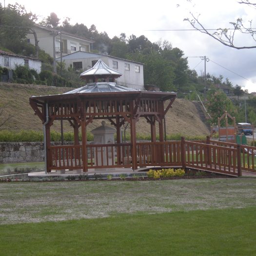 Ribeira de Pena Kiosque don de St-Galmier